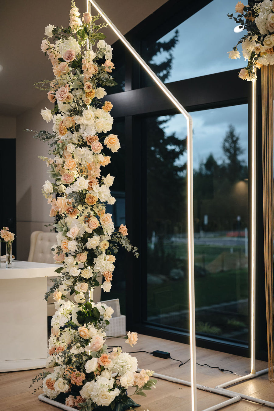 Luxury Floral Arches & Installations #03